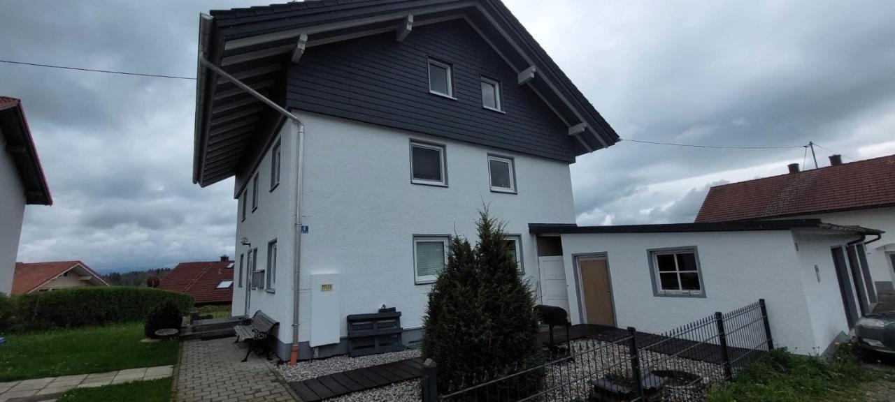 Green-Art-Living Fuer 3 Im Allgaeu Mit Queensize & Wifi Lauben  Dış mekan fotoğraf